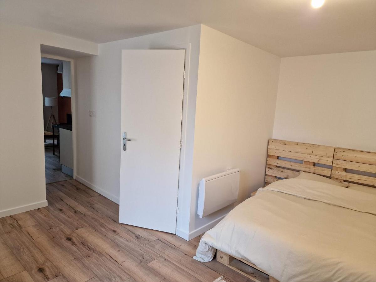 Logement De Caractere En Haute Ville De 奎恩佩勒 外观 照片