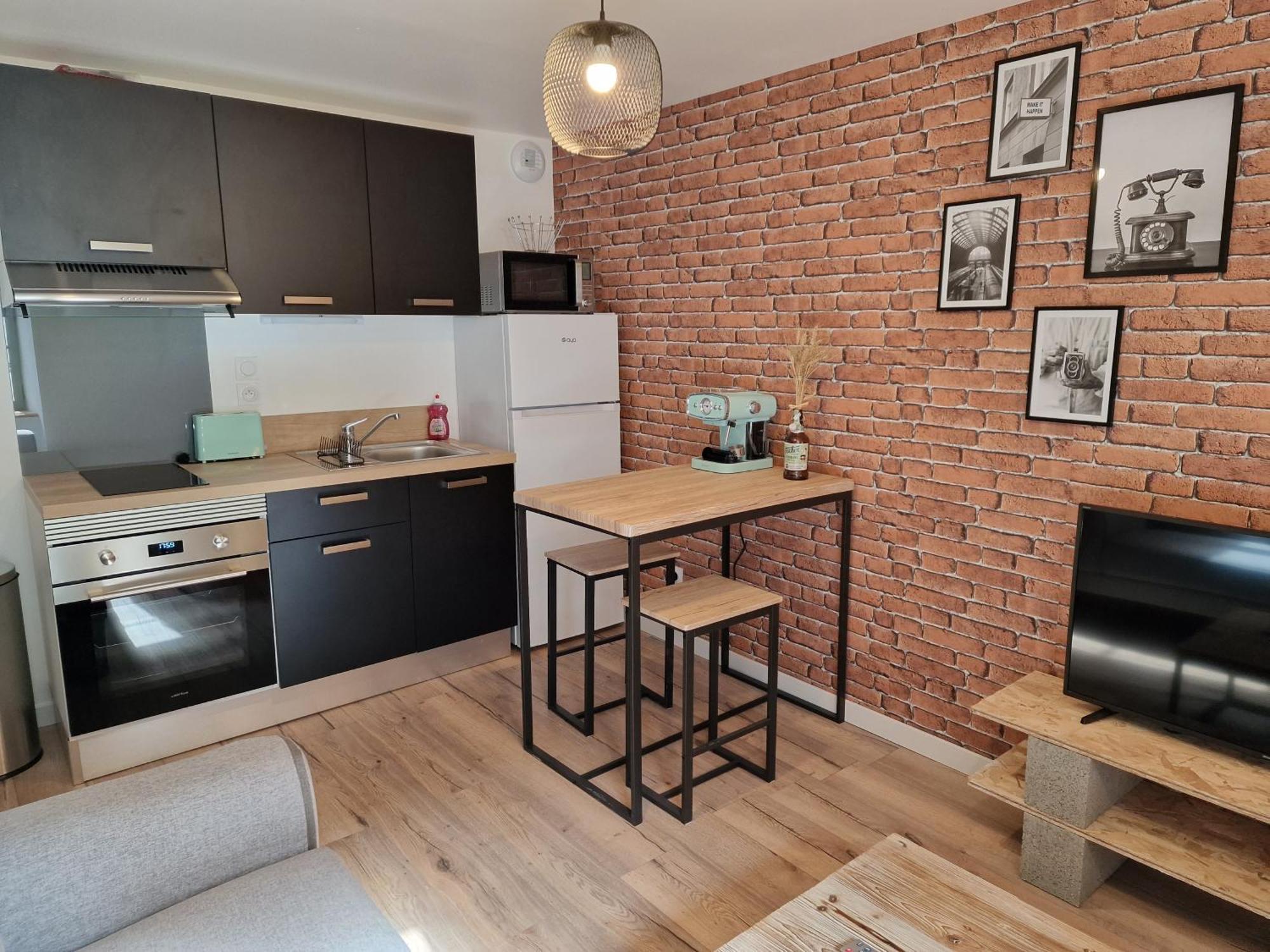 Logement De Caractere En Haute Ville De 奎恩佩勒 外观 照片